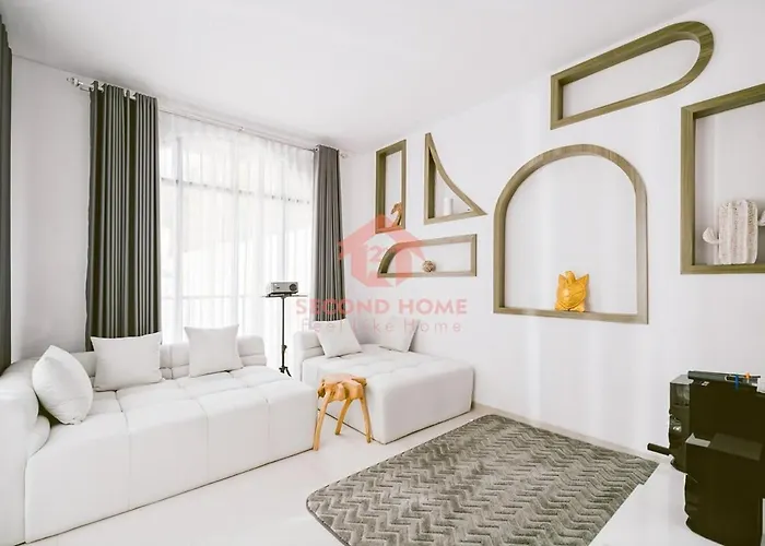 Luxury & Large 4br Benoa Bali Pool Ungasan